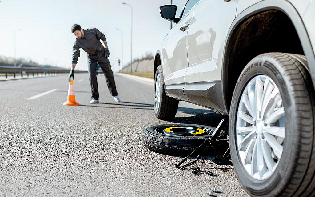 Mobile-Tyre-Service-Companies-in-Dubai-_-Body-2-19-1-24-1024x640